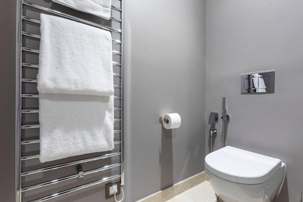 Premium Lake Front, Guest room, 1 King, Best lake view view