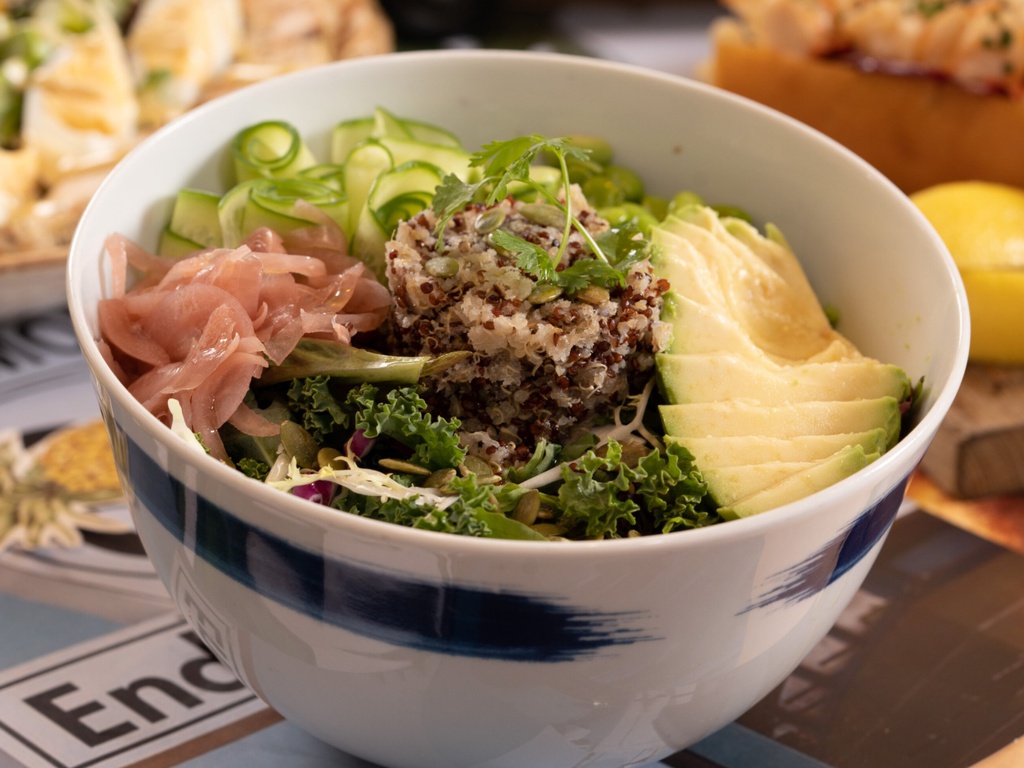 California Love Poke Bowl