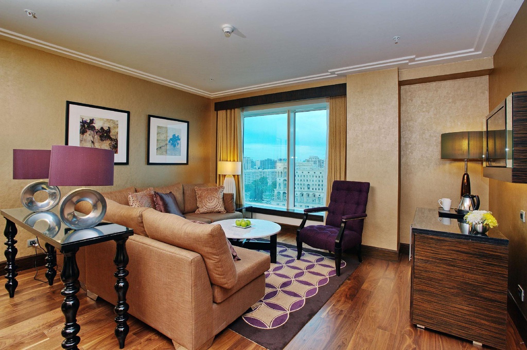 One Bedroom Suite With Lounge Access