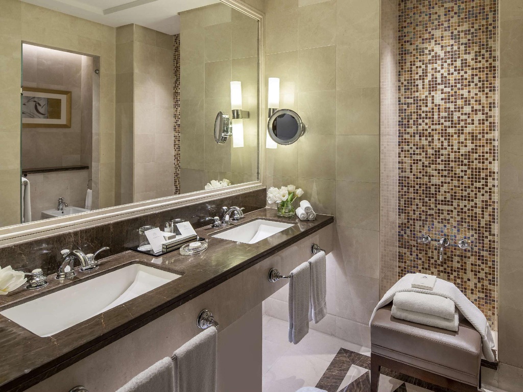 Presidential Suite - City View